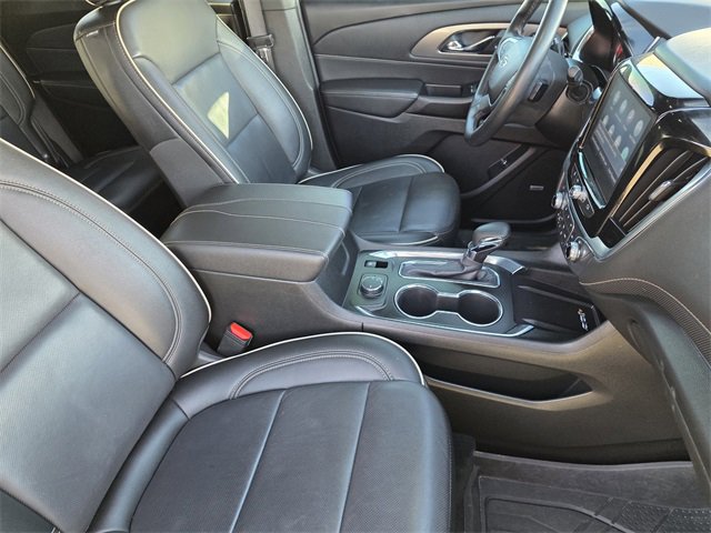Used 2023 Chevrolet Traverse Premier w/ Redline Edition image 11