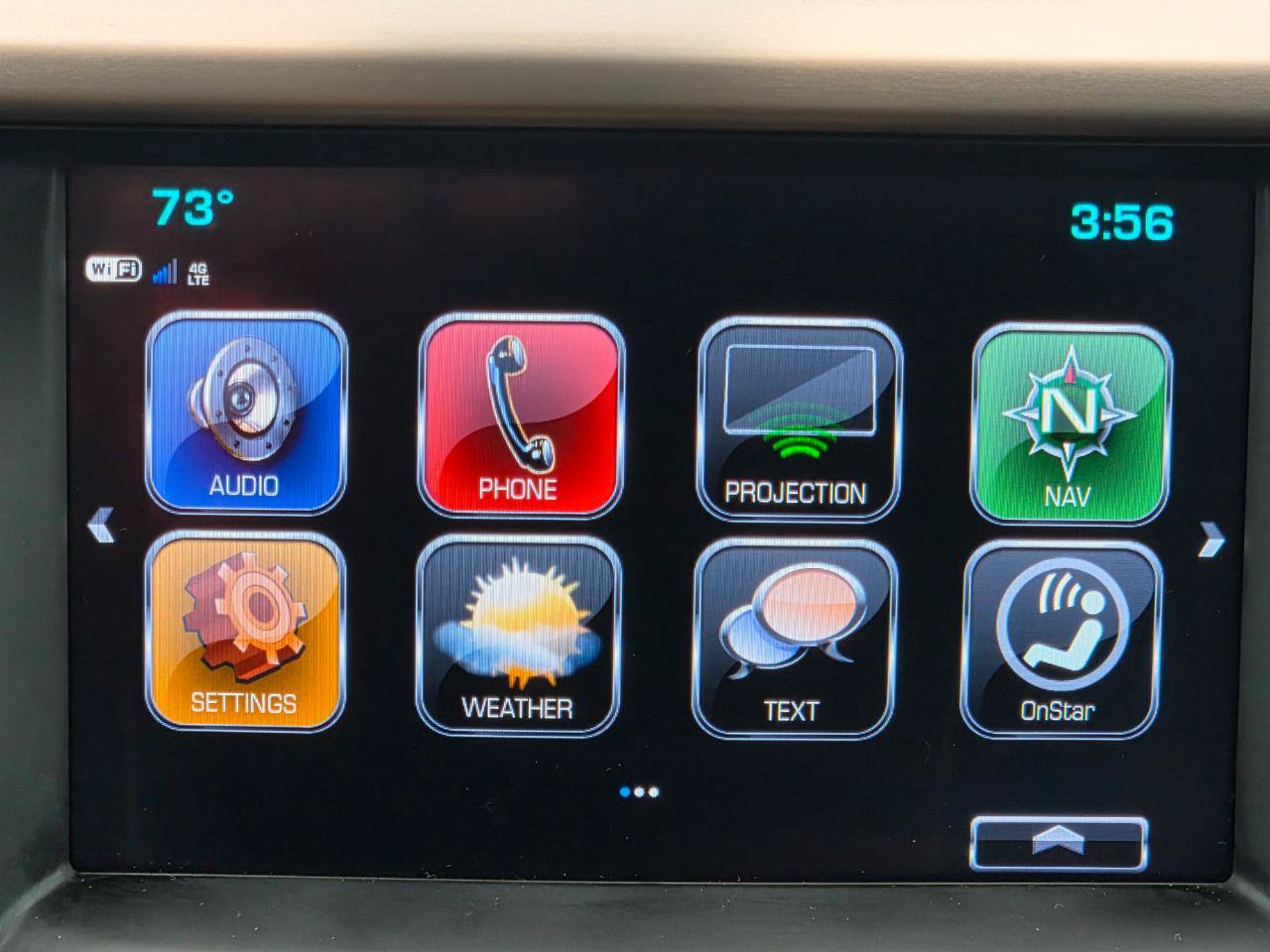 Used 2017 GMC Acadia Denali w/ Technology Package AWD/4WD image 23