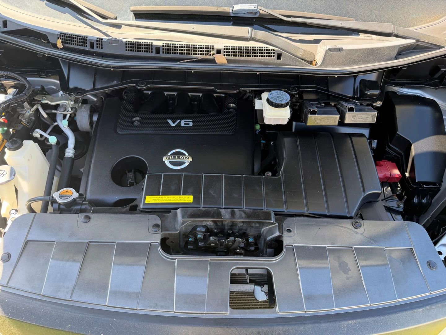 Used 2013 Nissan Quest S image 24