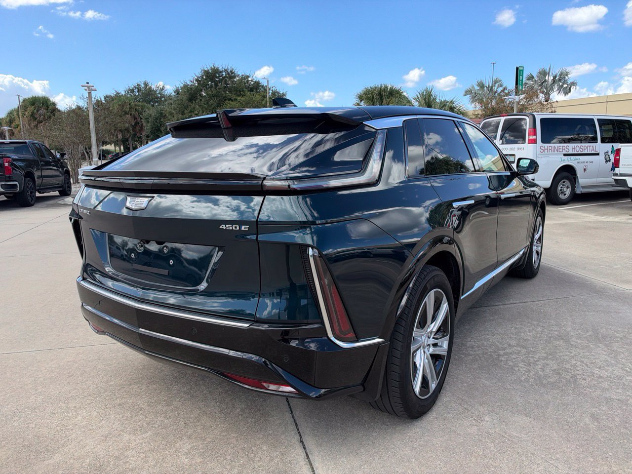Used 2024 Cadillac Lyriq Tech RWD image 5