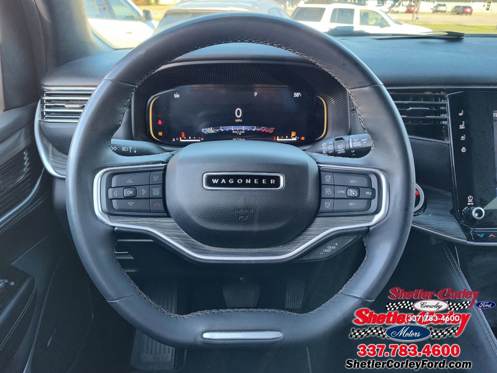Used 2024 Jeep Wagoneer L Series II w/ Flexible Seating Group image 20