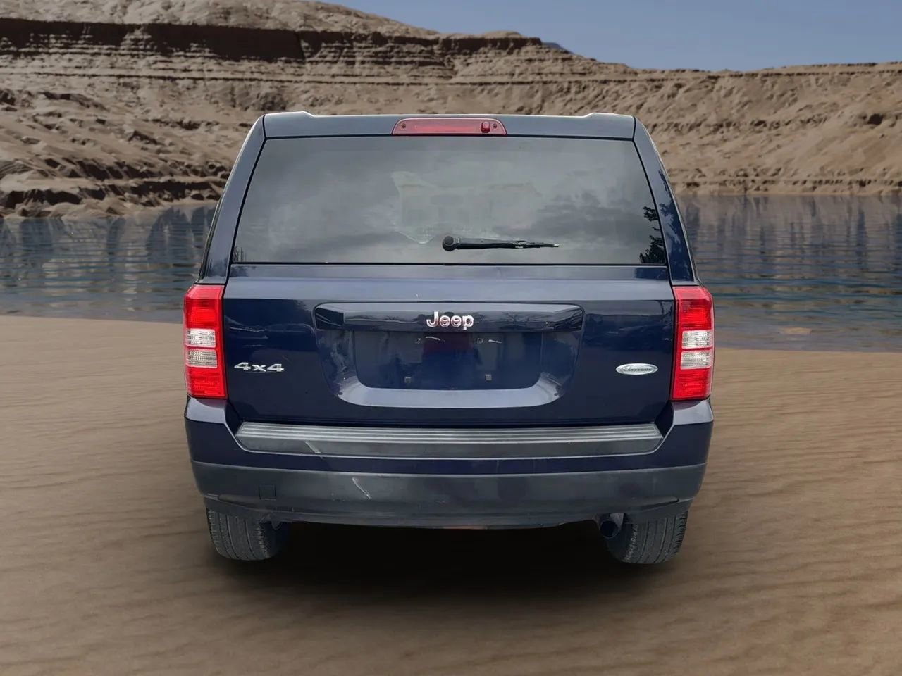 Used 2014 Jeep Patriot Latitude w/ Sun/Sound Group image 6