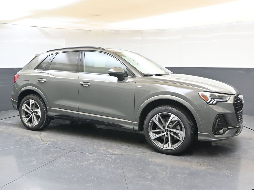 New 2025 Audi Q3 2.0T Premium image 7