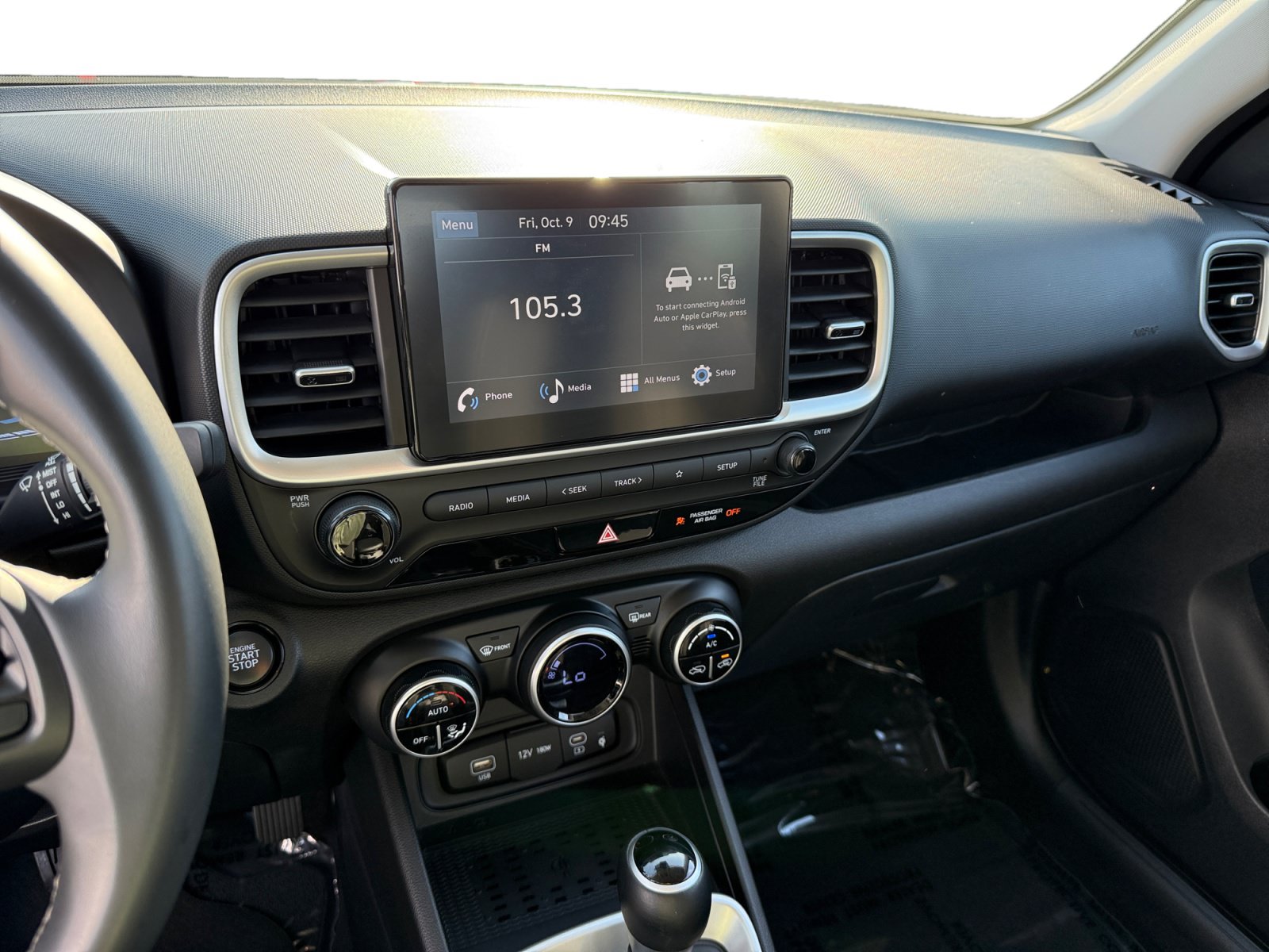 Used 2026 Hyundai Venue SEL FWD image 12