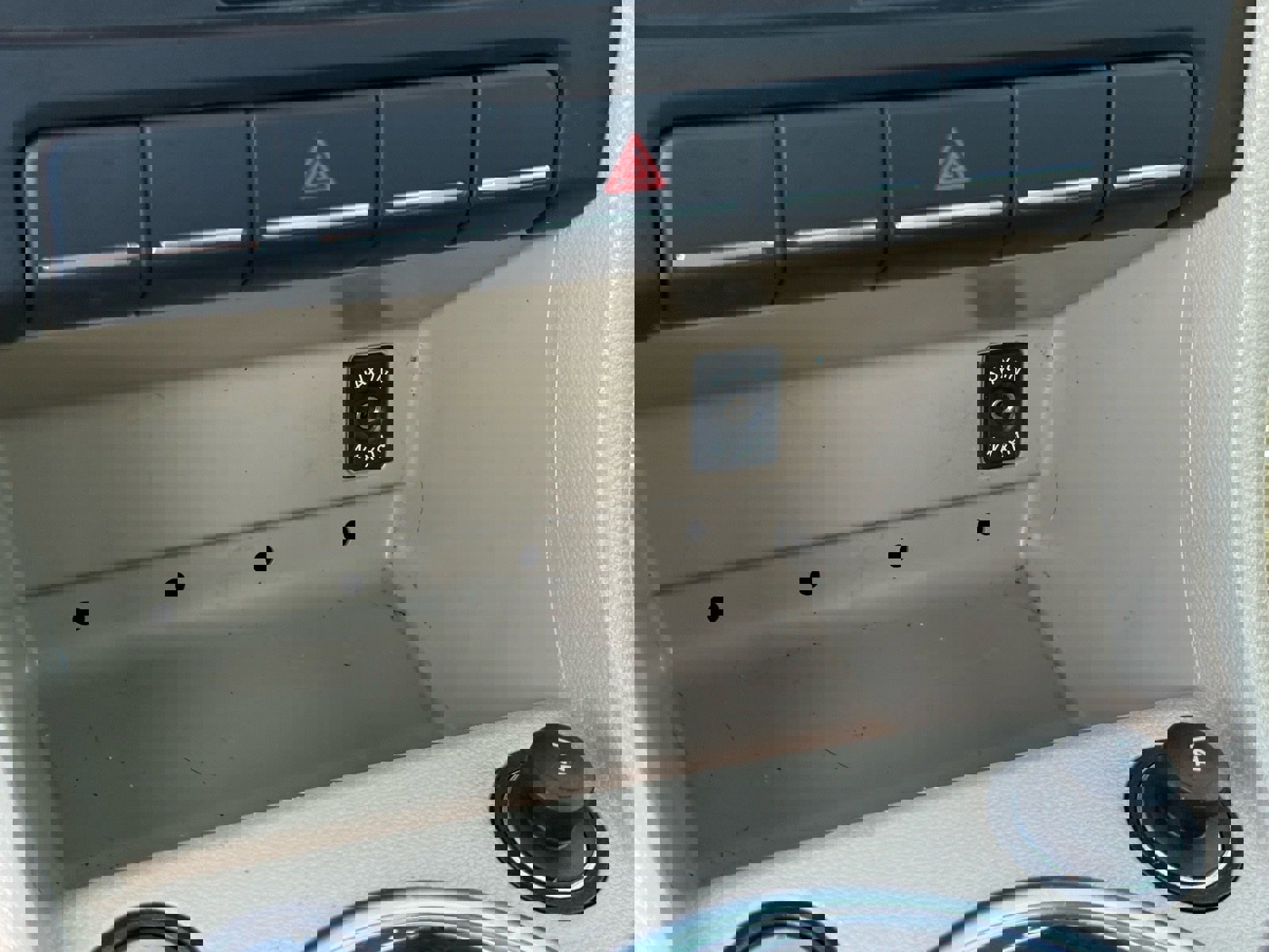 Used 2014 Volkswagen Beetle 1.8T image 25