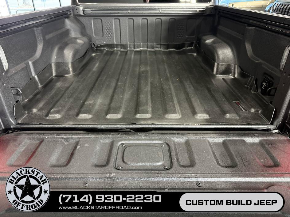 Used 2021 Jeep Gladiator Rubicon AWD/4WD image 11