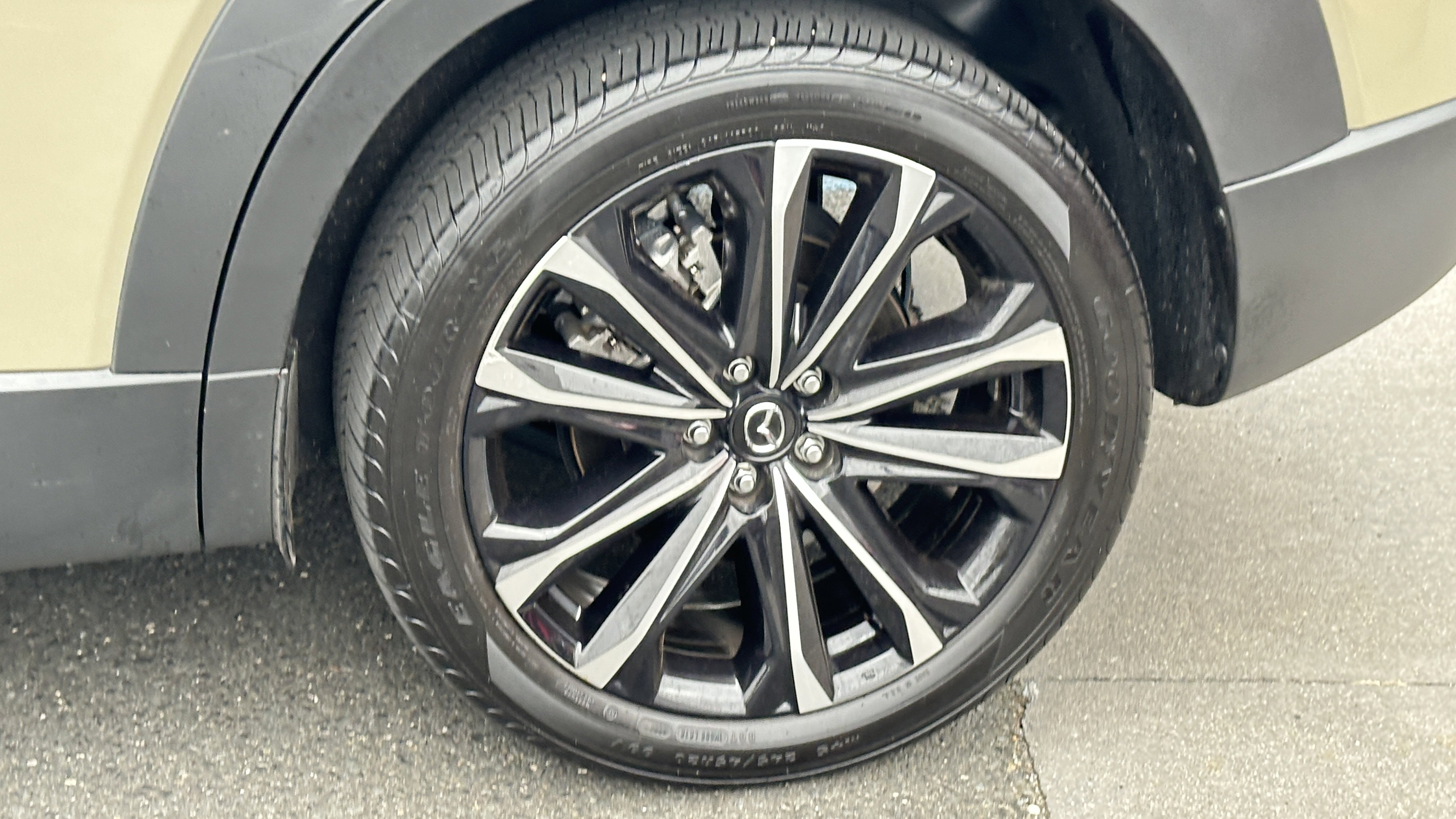 Certified 2025 MAZDA CX-50 AWD 2.5 Turbo w/ Premium Pkg image 19