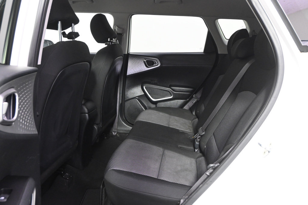 Used 2021 Kia Soul LX FWD image 21