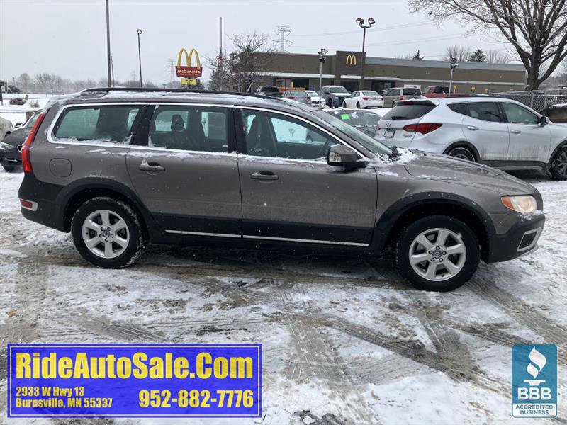 Used 2011 Volvo XC70 3.2 image 4