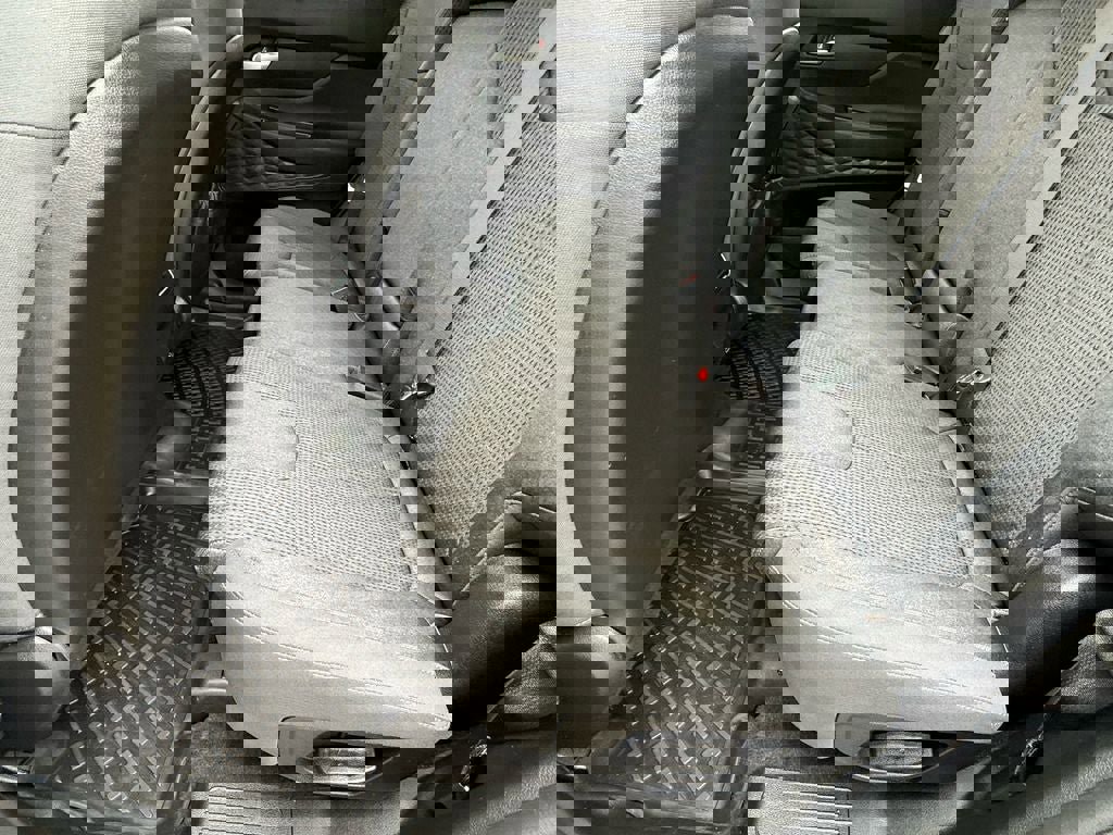 Used 2022 Hyundai Santa Fe SEL w/ Convenience Package image 13