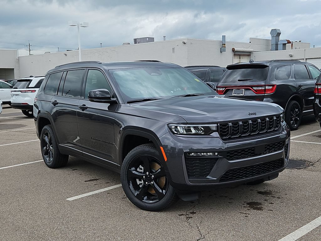 New 2026 Jeep Grand Cherokee Summit AWD/4WD image 31