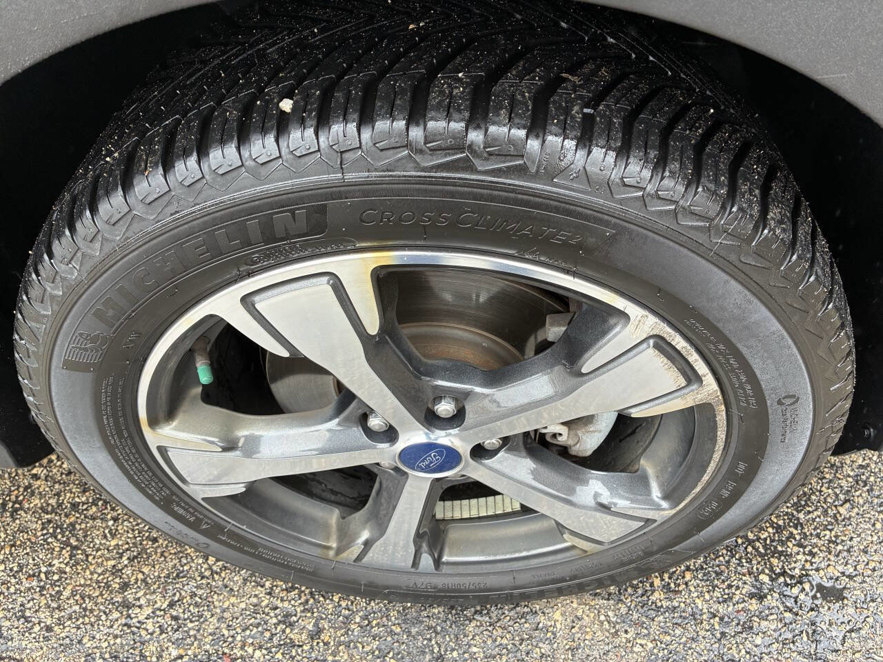 Used 2018 Ford Escape SEL w/ Ford Safe & Smart Package image 34