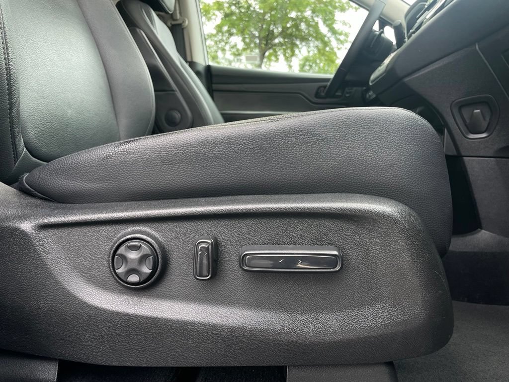 Certified 2025 Honda Odyssey EX-L image 31