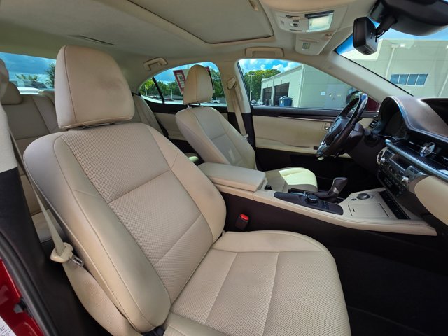 Used 2017 Lexus ES 350 w/ Premium Package FWD image 20