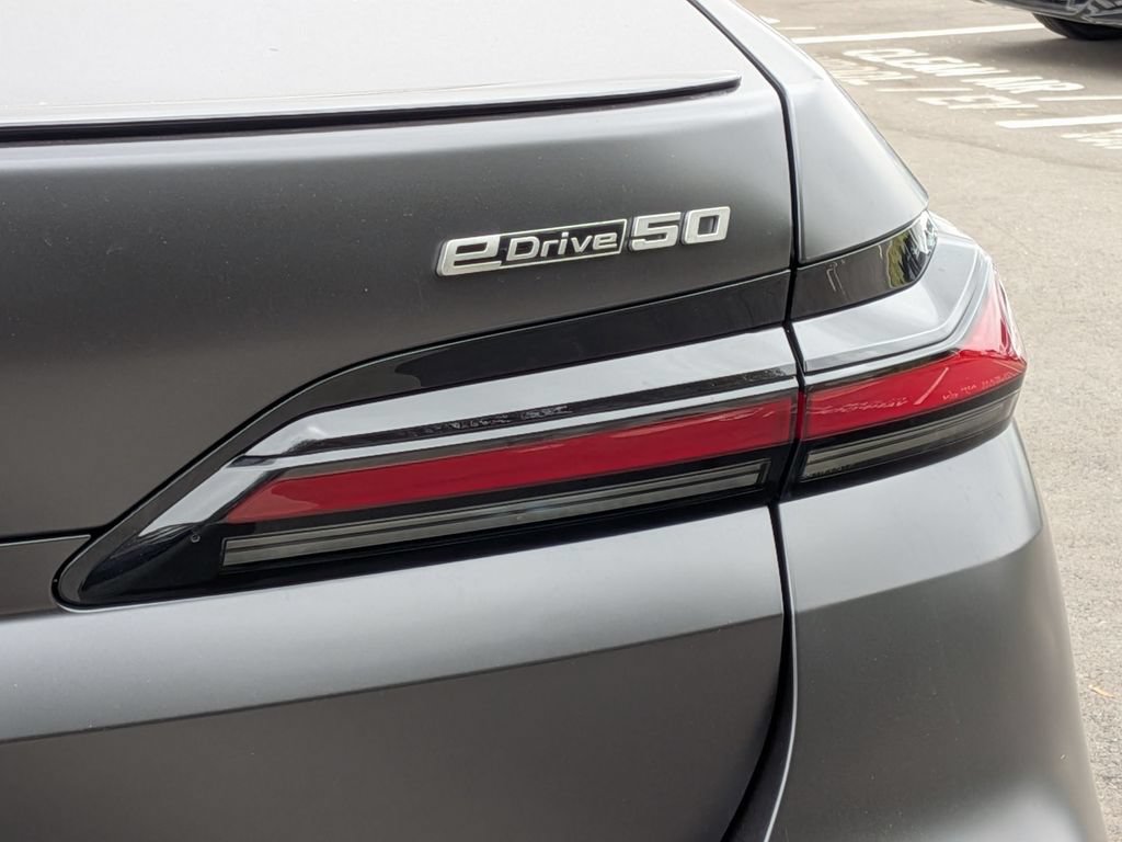 New 2026 BMW i7 eDrive50 w/ Executive Package RWD image 22