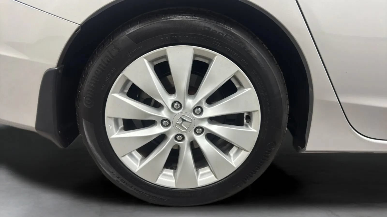 Used 2013 Honda Accord EX-L image 28