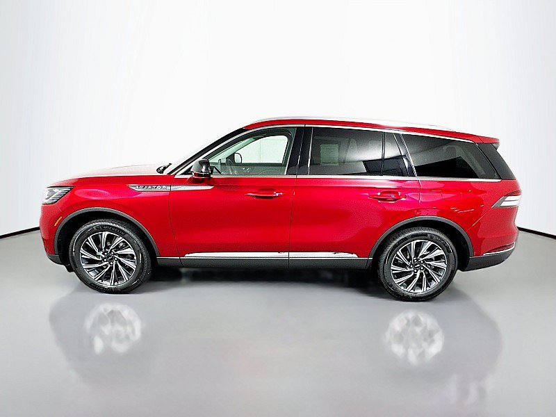 New 2026 Lincoln Aviator AWD image 4