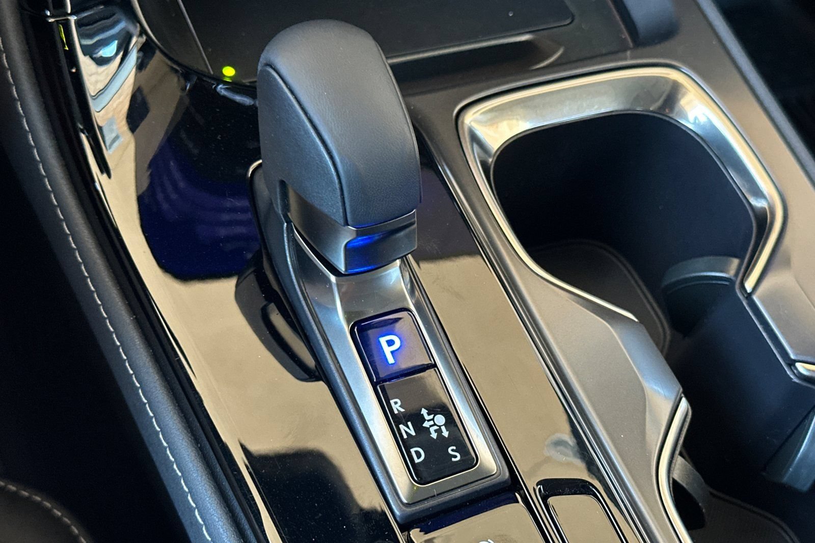 Certified 2026 Lexus NX 350h AWD w/ Accessory Package (2T) image 25