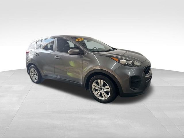 Used 2017 Kia Sportage LX image 3