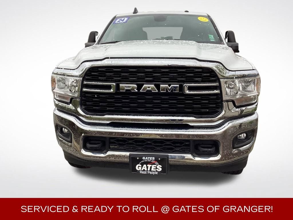 Used 2024 RAM 2500 Big Horn AWD/4WD image 3