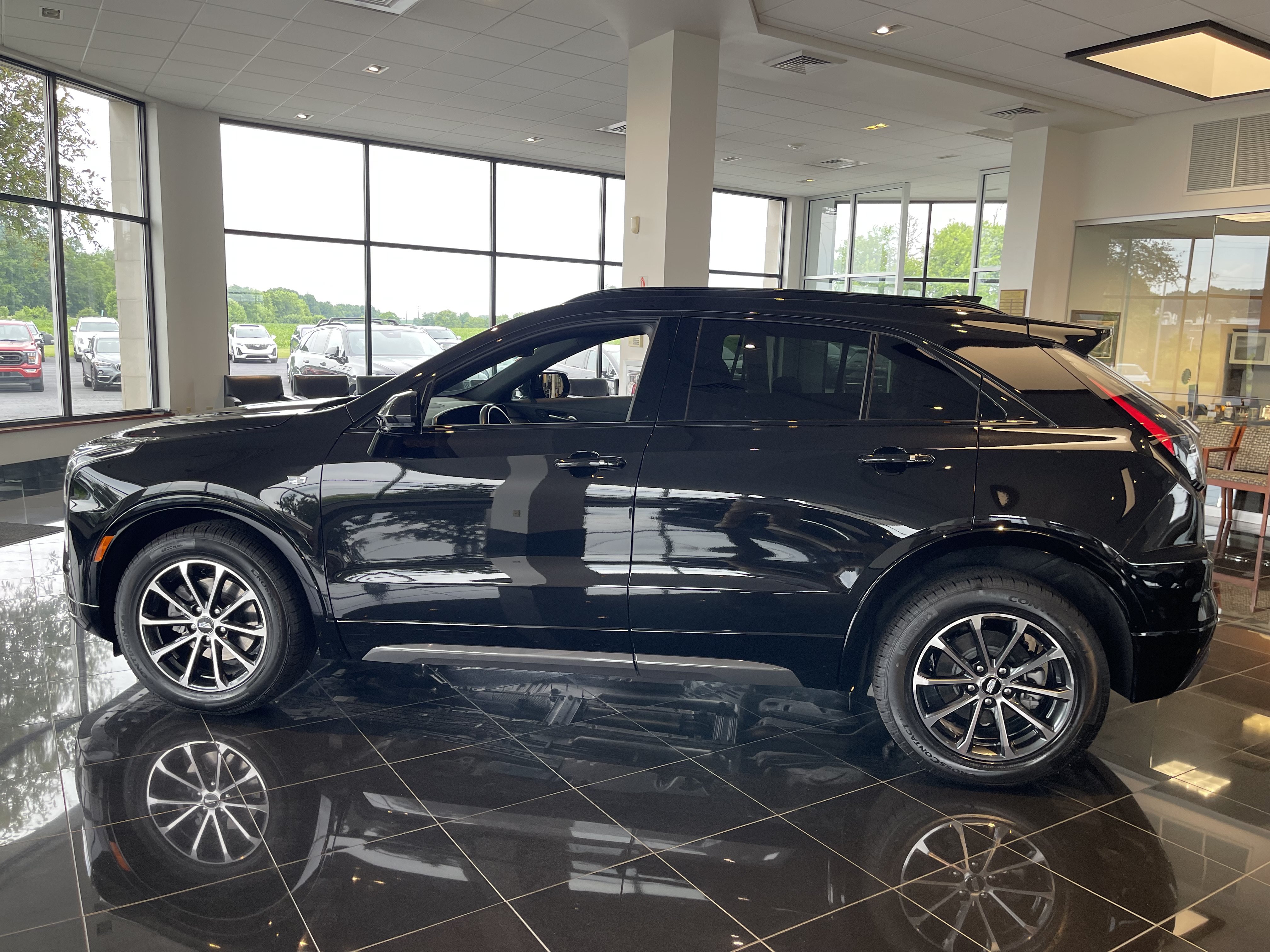 Certified 2024 Cadillac XT4 Sport AWD/4WD video 3