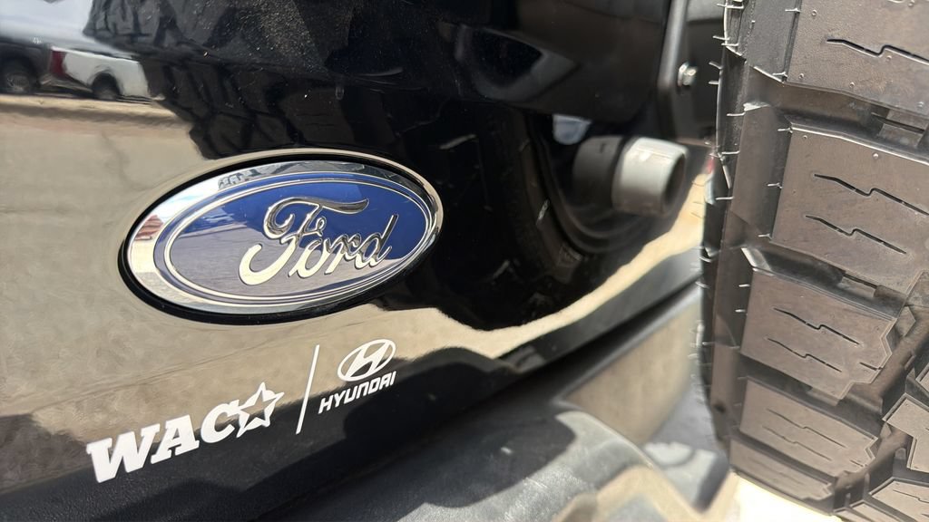 Used 2023 Ford Bronco Wildtrak AWD/4WD image 18