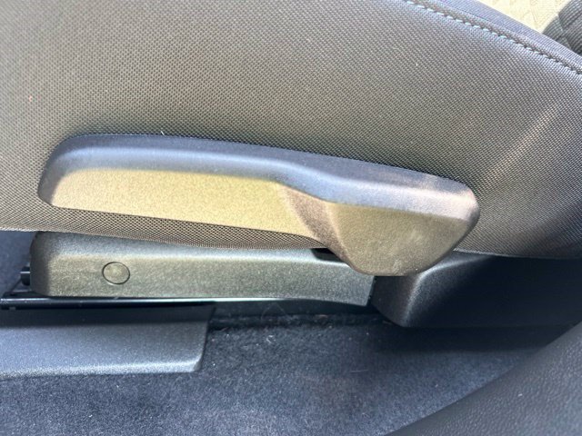 Used 2022 Chevrolet Blazer LT FWD image 39