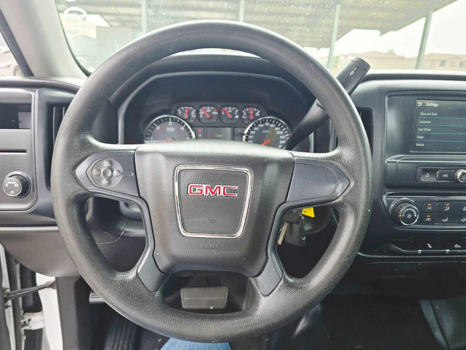 Used 2018 GMC Sierra 1500 2WD Regular Cab image 16