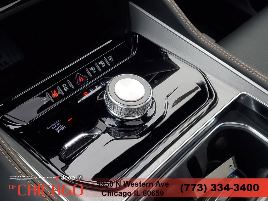 New 2026 Jeep Grand Wagoneer L 4WD image 39