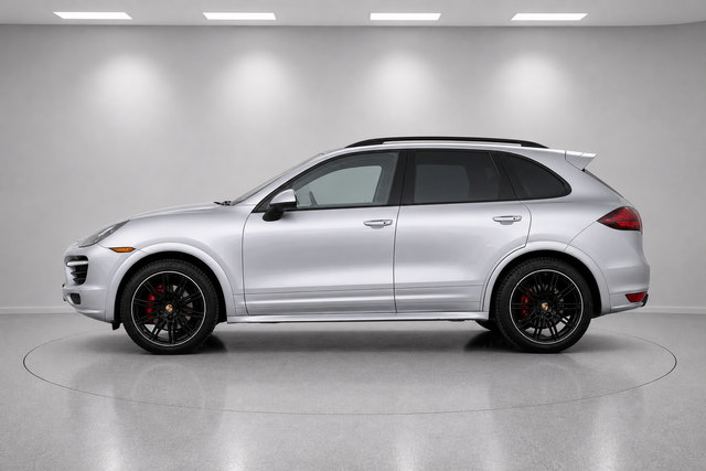 Used 2014 Porsche Cayenne GTS AWD/4WD image 6