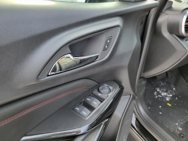 New 2026 Chevrolet Trax RS w/ Driver Confidence Package image 7