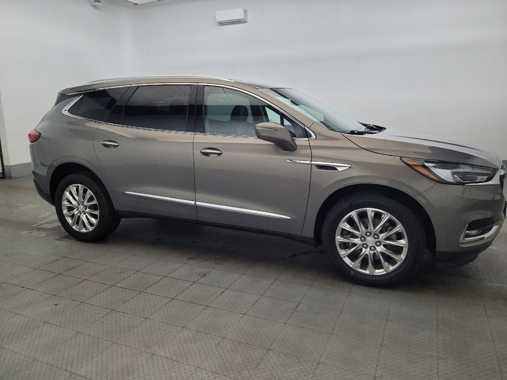 Used 2019 Buick Enclave Essence AWD/4WD image 11