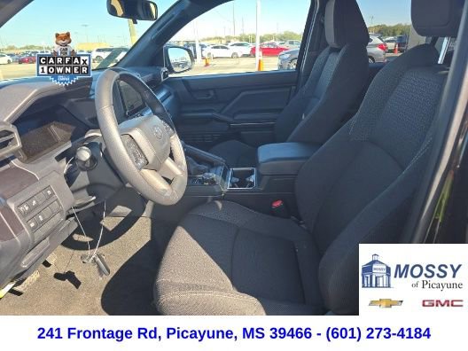 Used 2025 Toyota 4Runner 4WD image 6