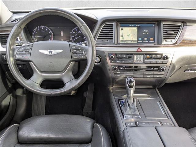 Used 2015 Hyundai Genesis 3.8 w/ Option Group 03 image 17