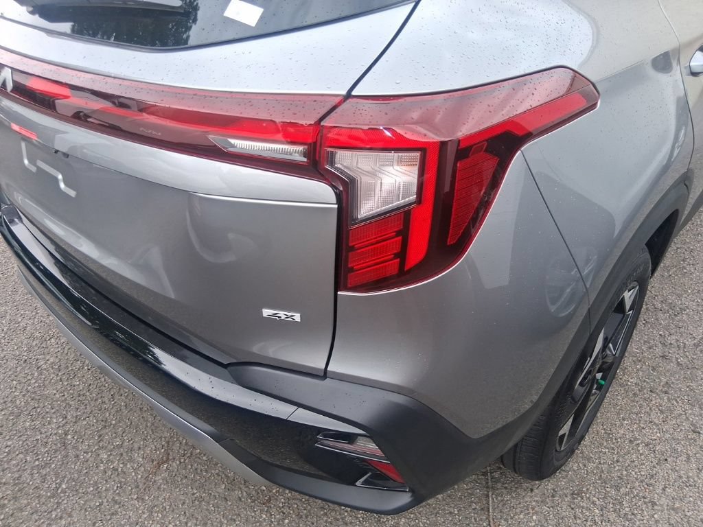 Certified 2026 Kia Seltos S AWD/4WD image 13