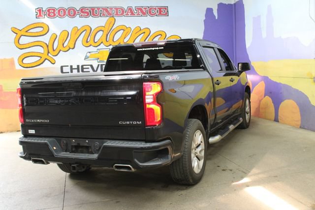 Used 2019 Chevrolet Silverado 1500 Custom w/ Custom Value Package AWD/4WD image 8