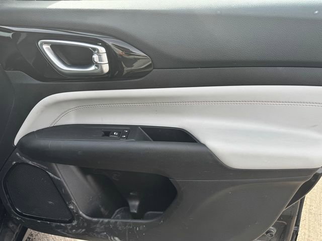 Used 2024 Jeep Compass Limited image 13