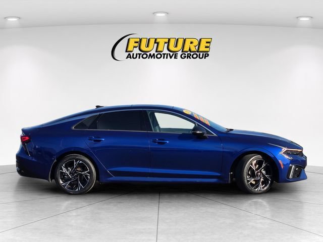 Used 2025 Kia K5 GT-Line w/ GT-Line Premium Package FWD image 4