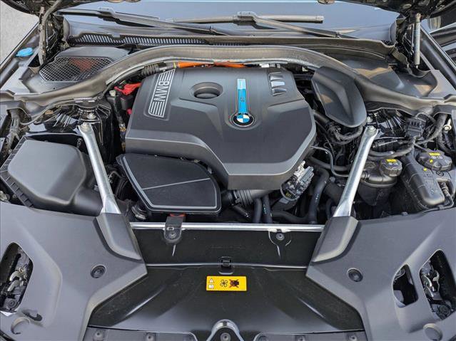 Used 2020 BMW 530e image 25