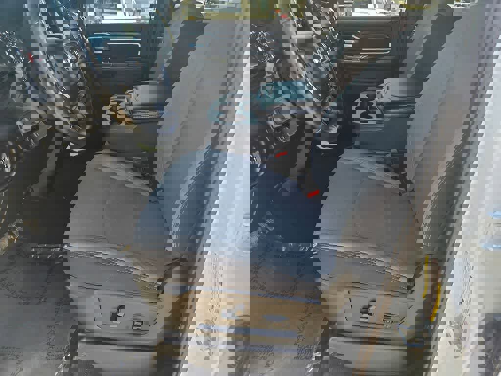 Used 2024 RAM 2500 Big Horn image 17