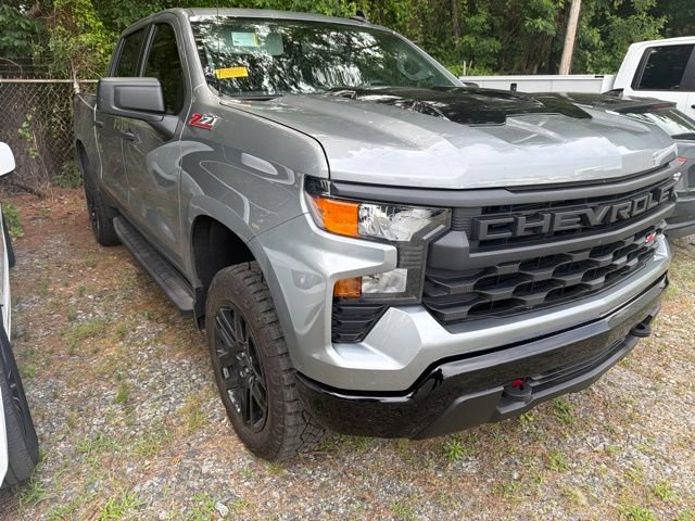 Used 2025 Chevrolet Silverado 1500 Custom Trail Boss AWD/4WD image 5