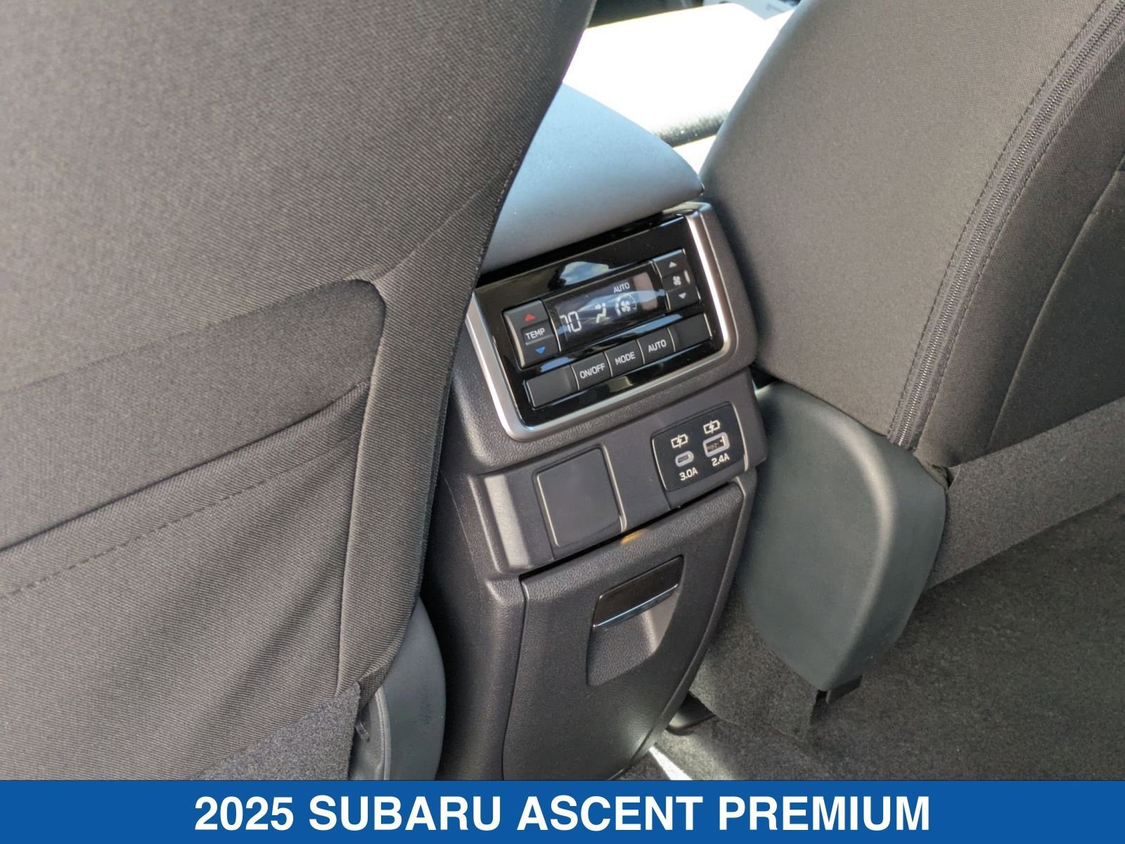 Certified 2025 Subaru Ascent Premium image 11