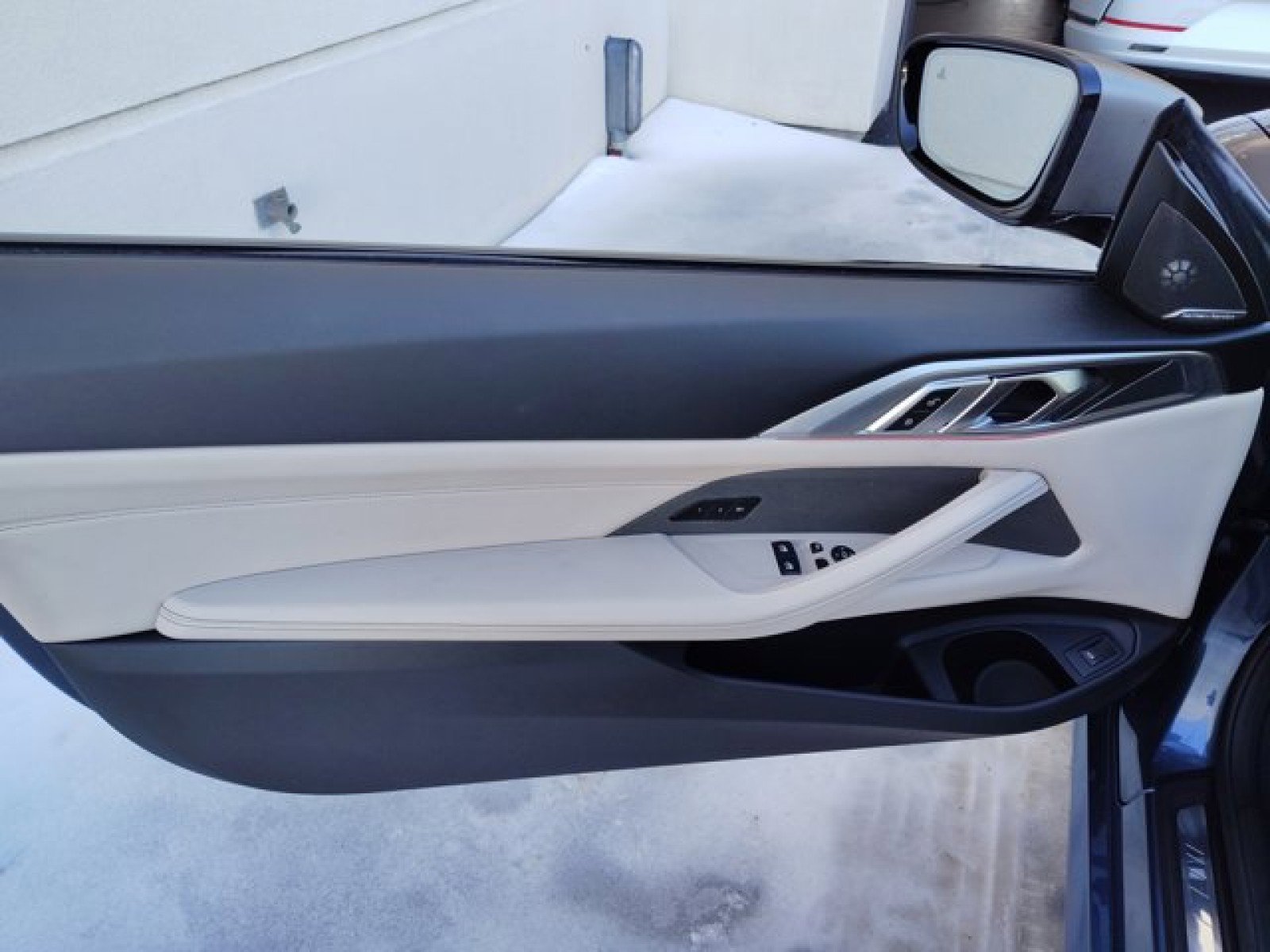 Used 2023 BMW 440i xDrive Coupe w/ Premium Package image 22