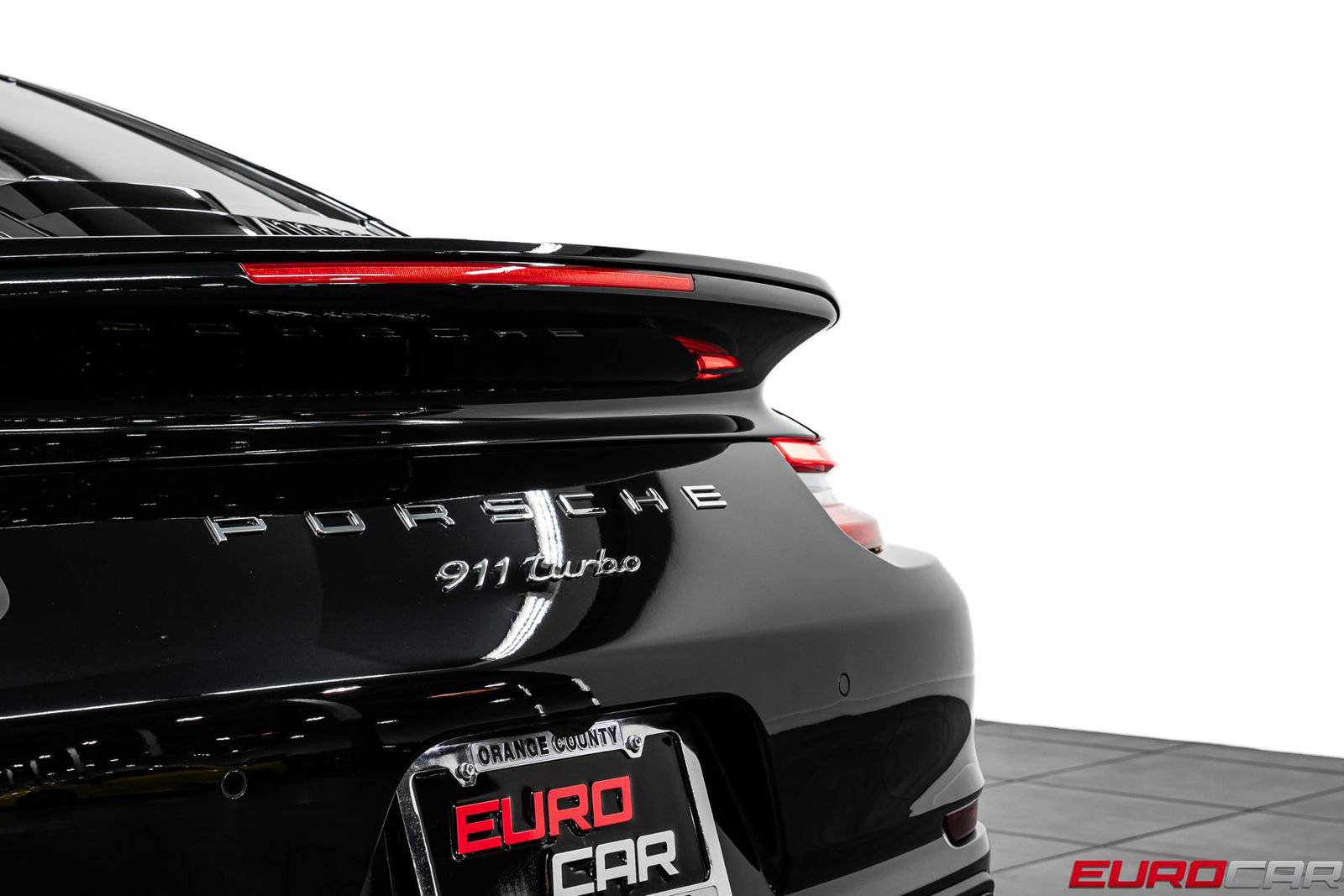 Used 2017 Porsche 911 Turbo AWD/4WD image 20