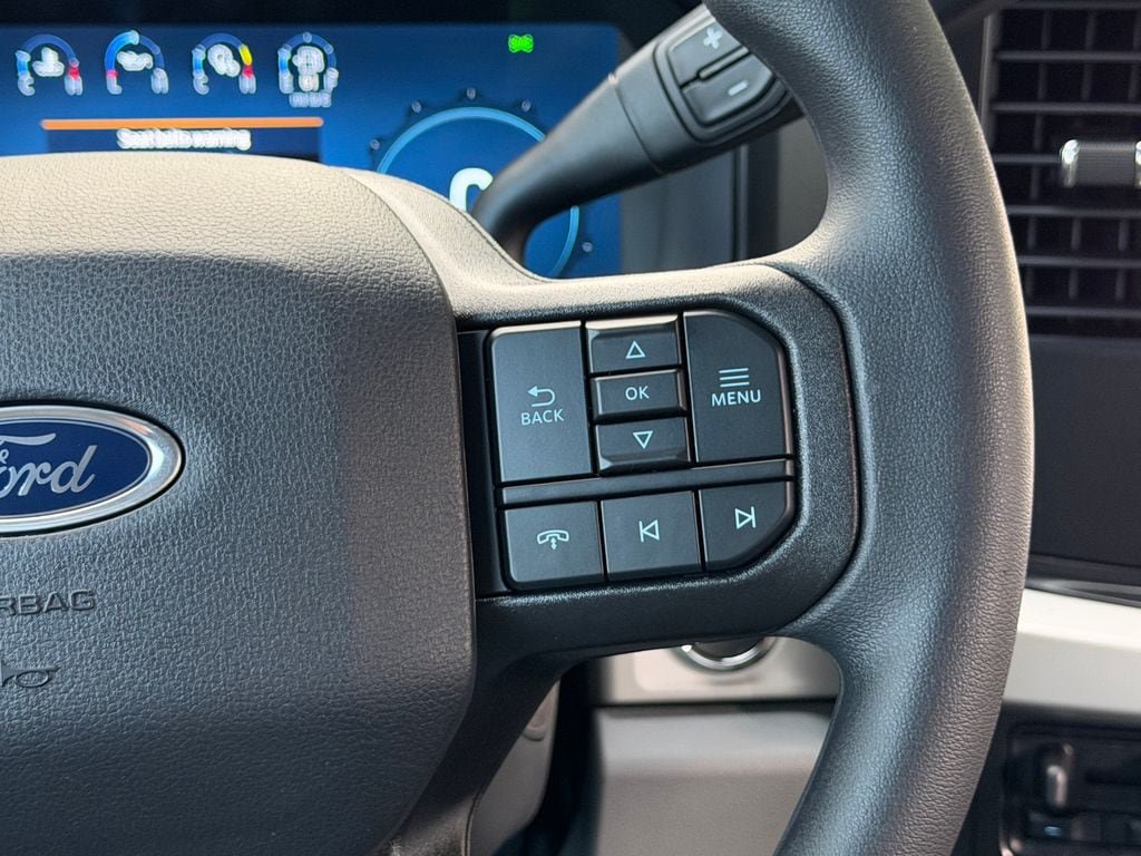 New 2026 Ford F250 XLT w/ XLT Premium Package AWD/4WD image 15