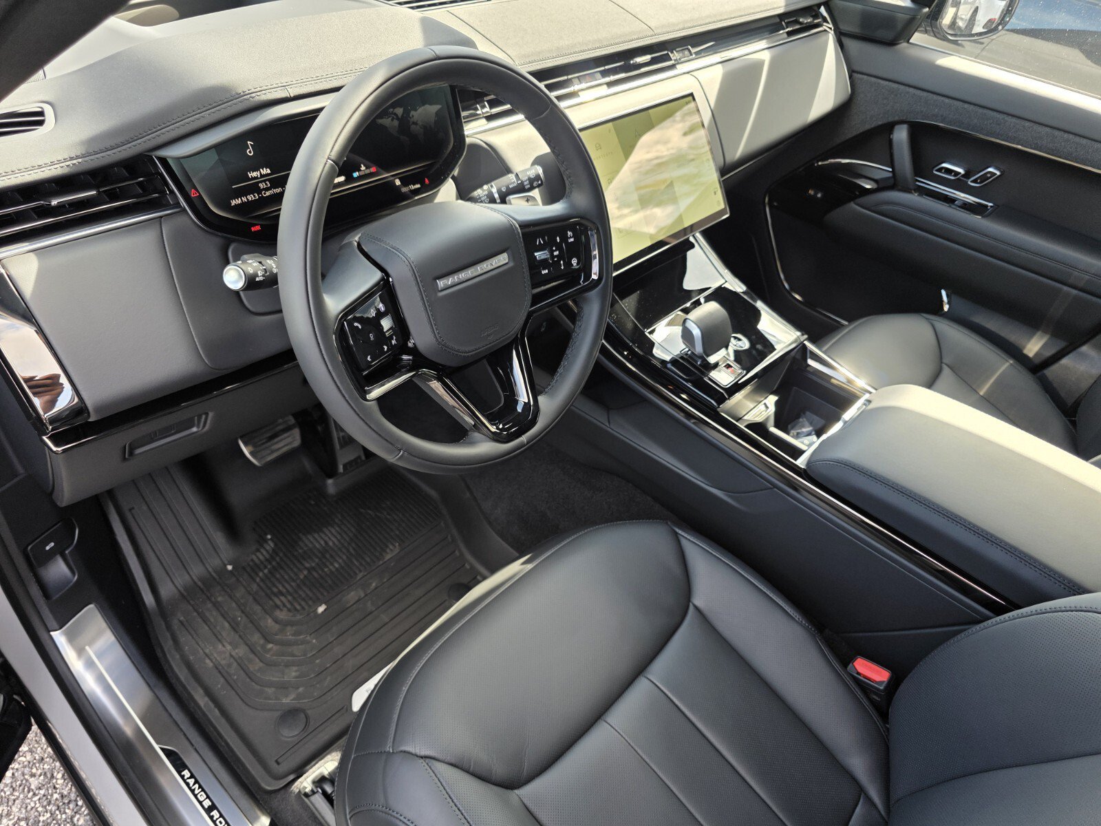 New 2026 Land Rover Range Rover Sport Dynamic SE AWD/4WD image 11