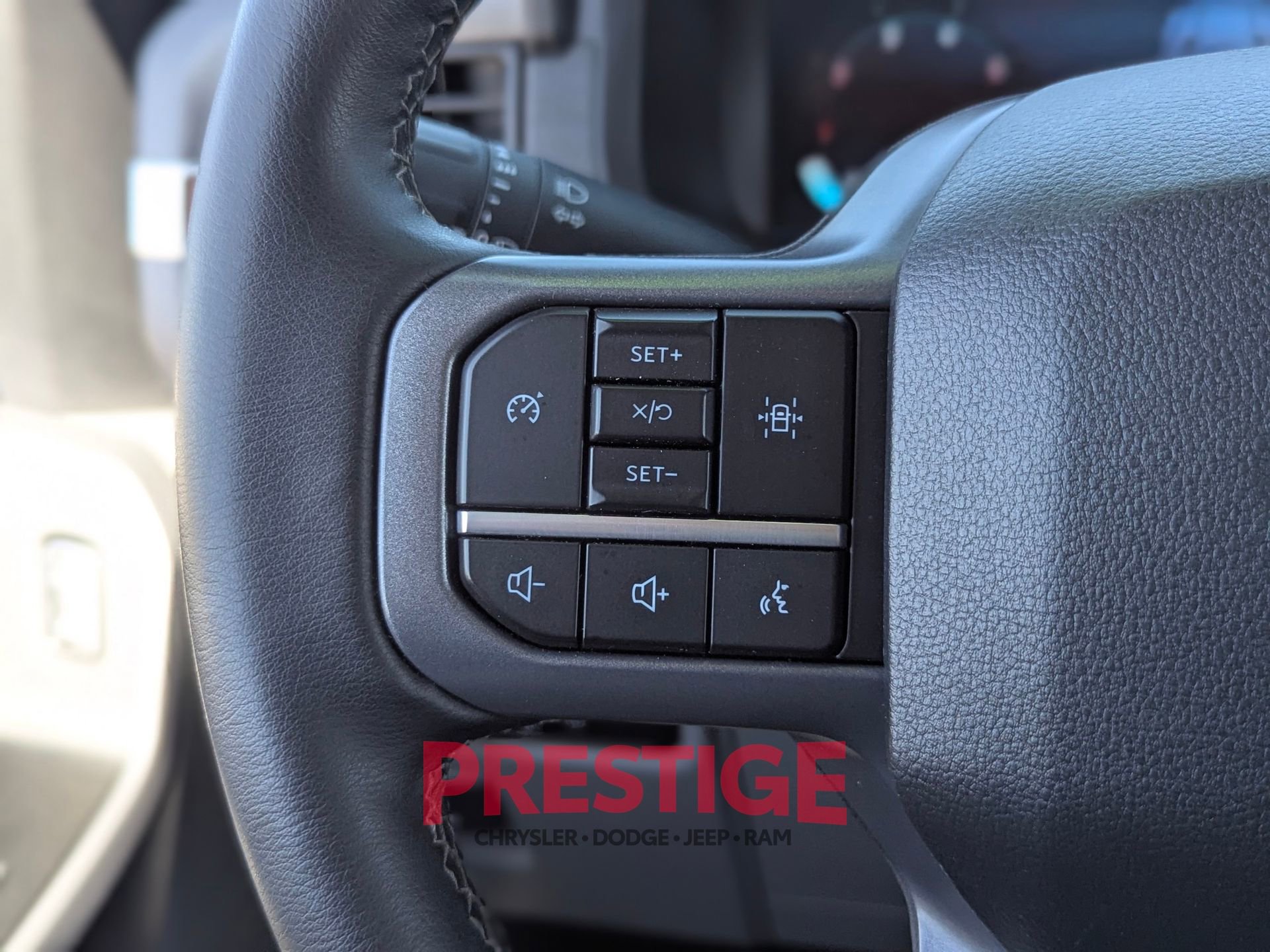 Used 2025 Ford F150 XLT w/ Equipment Group 301A Standard image 17