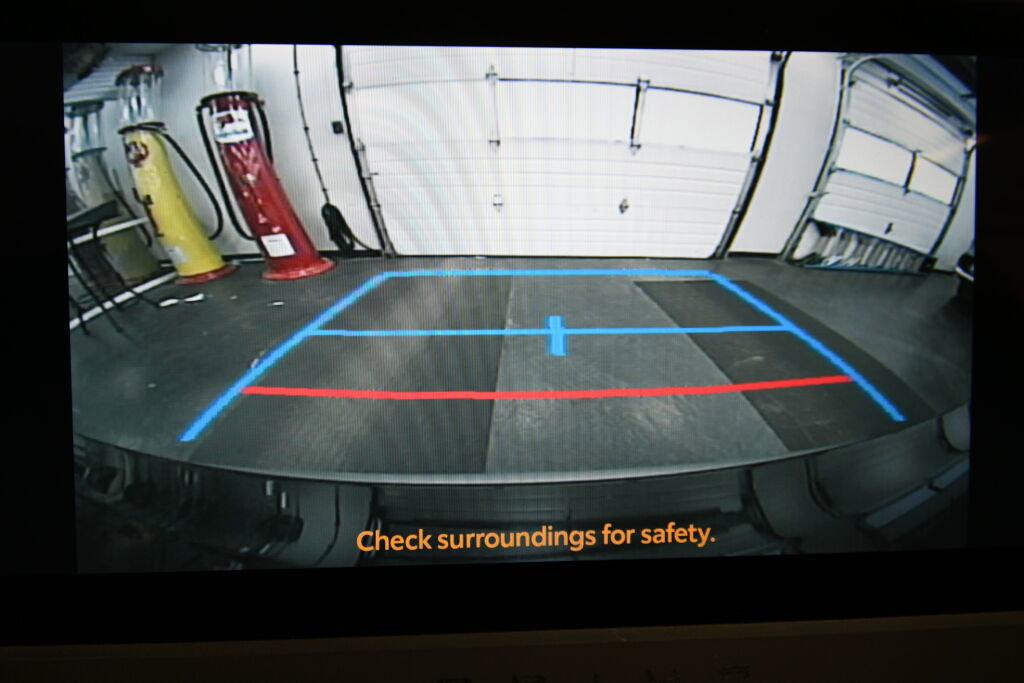 Used 2023 Toyota Prius Prime FWD image 18