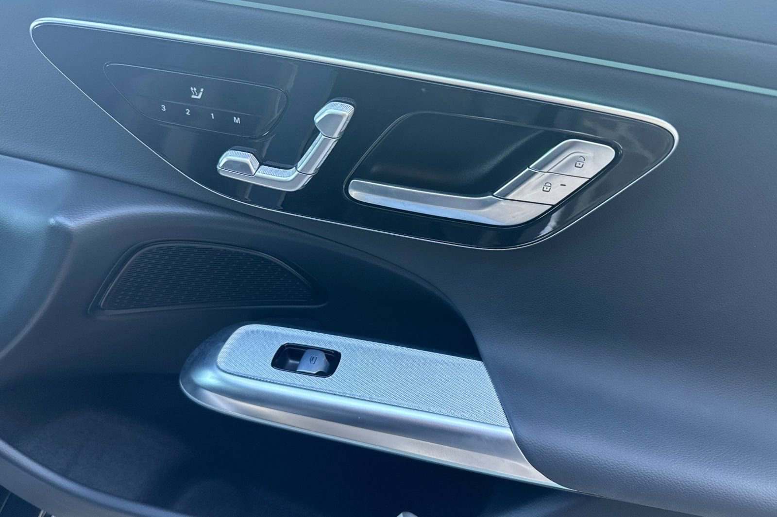 Certified 2025 Mercedes-Benz E 350 Sedan image 19