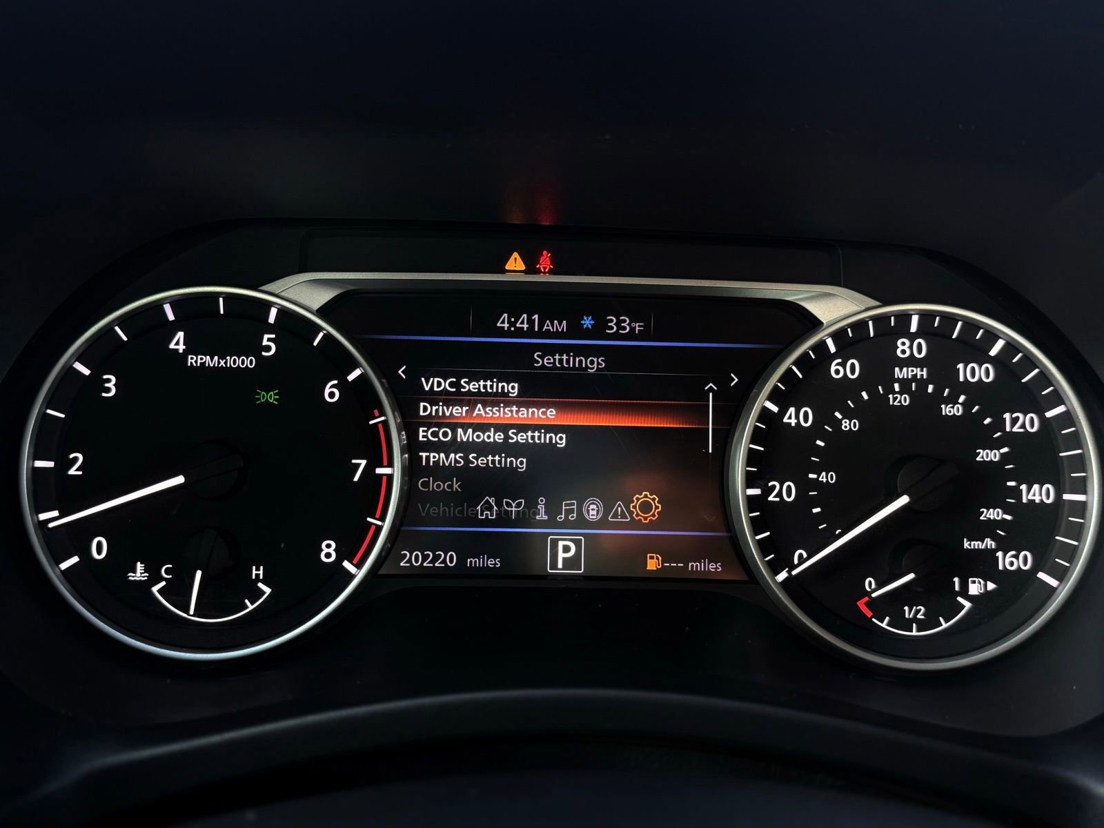 Used 2024 Nissan Sentra SR FWD image 39